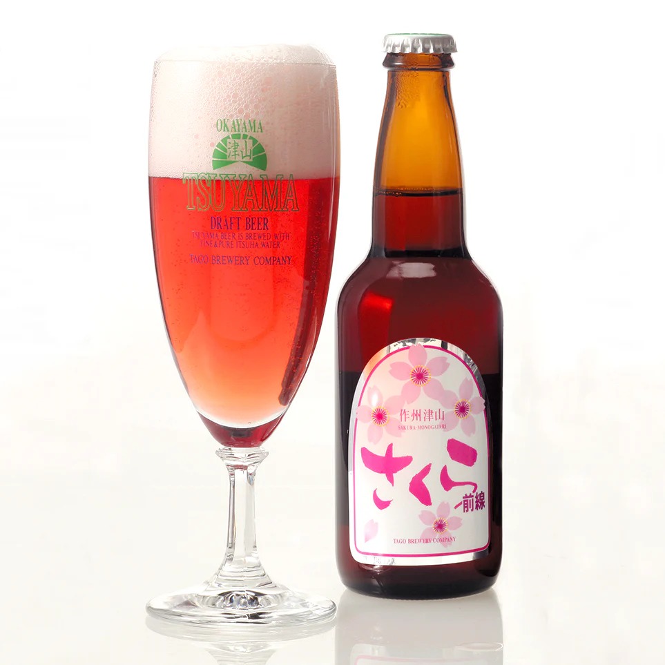 🌸春の訪れを感じる、特別な一杯🌸
Foret Farmの有機ビーツを使用してくれた、春季限定クラフトビール【さくら前線】ができました🍻✨

このビールの魅力は、なんといっても
ビーツのやさしい甘みと、ほんのり土の香り。
その風味がビールのコクと絶妙に調和して、
まろやかで奥深く、でも飲みやすい。
ビールが苦手な方にもおすすめしたい、やさしい味わいです。

見た目は春そのもの🌸
透き通るピンク色のビールは、
乾杯の瞬間をちょっと特別にしてくれます。

老舗酒蔵 @tagobrewery.okayama さんとのこだわりコラボ。
今だけの、季節限定です🌱

＼ネットでご購入いただけます／
▶ 多胡本家酒造場さんのプロフィールのリンクからチェック！

#ForetFarm #さくら前線ビール #多胡本家酒造場 #無農薬#有機jas#ビーツパウダー 
#ビーツビール #春限定 #クラフトビール
#岡山クラフト #有機ビーツ #地産地消
#農家コラボ #ビーツのチカラ #春色ビール
#乾杯しよう #ビール好きと繋がりたい #野菜ビール #おうち時間を楽しむ