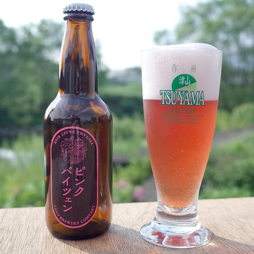 🍺色でも香りでも楽しめる、“ごほうびビール” Foret Farmの有機ビーツを贅沢に使ってくれた、 【津山ビール ピンクバイツェン】
ビーツの自然な甘みと、ヴァイツェンのやさしい香りが出会った、 ふんわりまろやかで、すっきり飲みやすい一杯。 飲むたびに、体にも心にもやさしい余韻が残ります🌿
ほんのりピンクに色づいたビールは、 日常の乾杯もちょっと特別な時間に✨
販売は、岡山の老舗酒蔵 @tagobrewery.okayama さん。 ▶プロフィールのリンクからご購入いただけます🛒

#ForetFarm #津山ビール #ピンクバイツェン #おかやまのめぐみシリーズ #クラフトビール #多胡本家酒造場 #老舗酒蔵 #有機ビーツ #オーガニックビール #オーガニッククラフト #有機野菜 #オーガニックライフ #有機農業 #ビーツビール #ビーツのある暮らし #ビーツドリンク #地産地消 #農家コラボ #岡山クラフト #ナチュラル志向 #野菜でつくるビール #ビール好きと繋がりたい #自然のめぐみ #乾杯しよう #ビーツパウダー